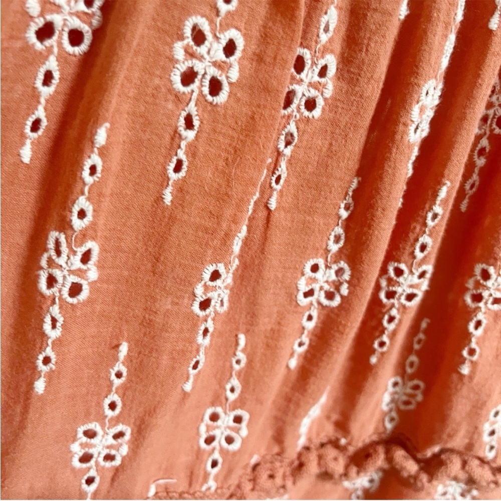 American Eagle blouse dusty red embroidered boho peasant oversized crochet - Picture 3 of 9